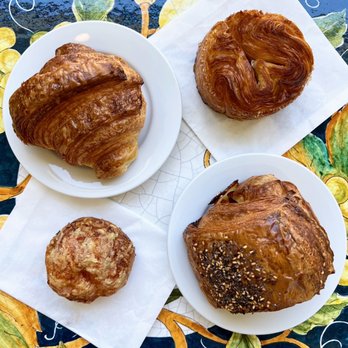 Quail and Condor - Clockwise: Kouign Amann ($6.50), Ham & Cheese Croissant ($7), Gougère ($5), Plain Croissant ($5) - Coffee & Tea Near Me - Healdsburg, California Quail and Condor - Clockwise: Kouign Amann ($6.50), Ham & Cheese Croissant ($7), Gougère ($5), Plain Croissant ($5) - Coffee & Tea Near Me - Healdsburg, California