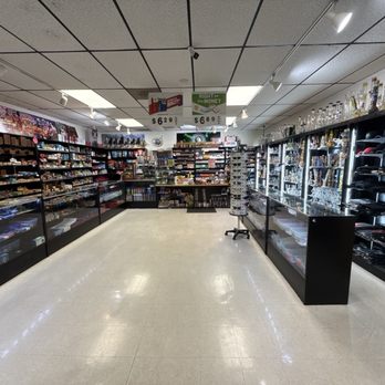 Smoke 4 Less Hartnell - Tobacco Shops Near Me - Redding, California Smoke 4 Less Hartnell - Tobacco Shops Near Me - Redding, California