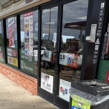 7-Eleven - Ads - Gas Stations Near Me - Midwest City, Oklahoma 7-Eleven - Ads - Gas Stations Near Me - Midwest City, Oklahoma