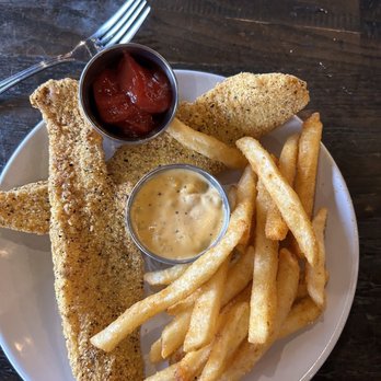 Angry Cactus - Catfish and Fries - New American Near Me - San Angelo, Texas