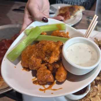 Yard House - Boneless buffalo wings - Vegetarian Near Me - Burbank, California Yard House - Boneless buffalo wings - Vegetarian Near Me - Burbank, California