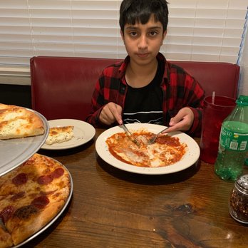 Lizzano's Pizza - White pizza and beef lasagna - Italian Near Me - Euless, Texas Lizzano's Pizza - White pizza and beef lasagna - Italian Near Me - Euless, Texas