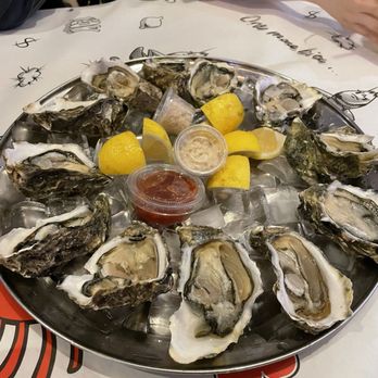King Crab Cajun Seafood Boil Restaurant - Dozen Raw Oysters - Cajun/Creole Near Me - San Diego, California King Crab Cajun Seafood Boil Restaurant - Dozen Raw Oysters - Cajun/Creole Near Me - San Diego, California