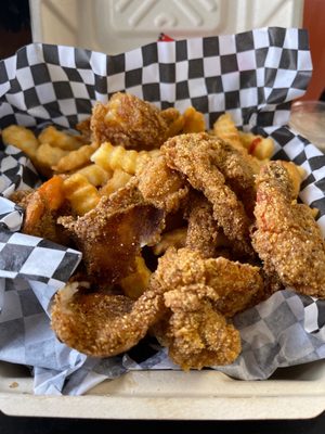 Chef2TheBone Fish Fry & More... by null