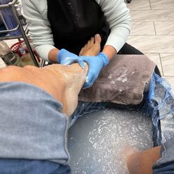 Harbour Nails & Spa - Great massage and pedicure.