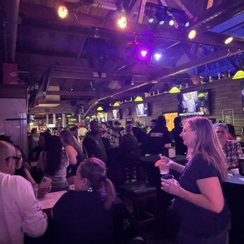 O'Sullivan's Sports Pub - Inside O'Sullivans - Sports Bars Near Me - Newark, California
