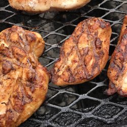 Triple D's BBQ - Smoked grilled chicken