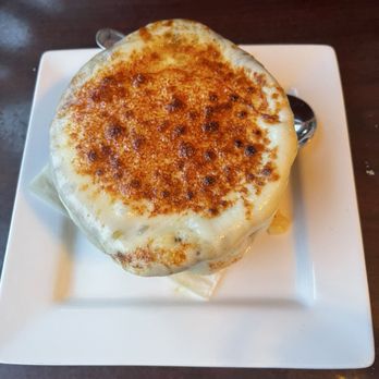 Creekview Restaurant - French Onion Crock - Wine Bars Near Me - Williamsville, New York