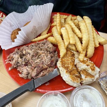 Randy’s Barbecue - Combo Plate - Barbeque Near Me - Statesville, North Carolina