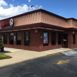 Wendy's - Store front.