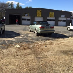 Case Auto Body - The garage/ parking lot