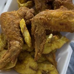 Fried Chicken Wings Fried Bananas