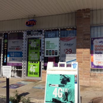 Good Luck Communication - Storefront - Mobile Phone Repair Near Me - San Antonio, Texas Good Luck Communication - Storefront - Mobile Phone Repair Near Me - San Antonio, Texas