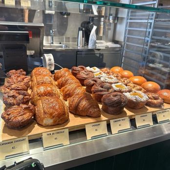 Hart Bageri - Bakeries Near Me - Frederiksberg, 84 Hart Bageri - Bakeries Near Me - Frederiksberg, 84
