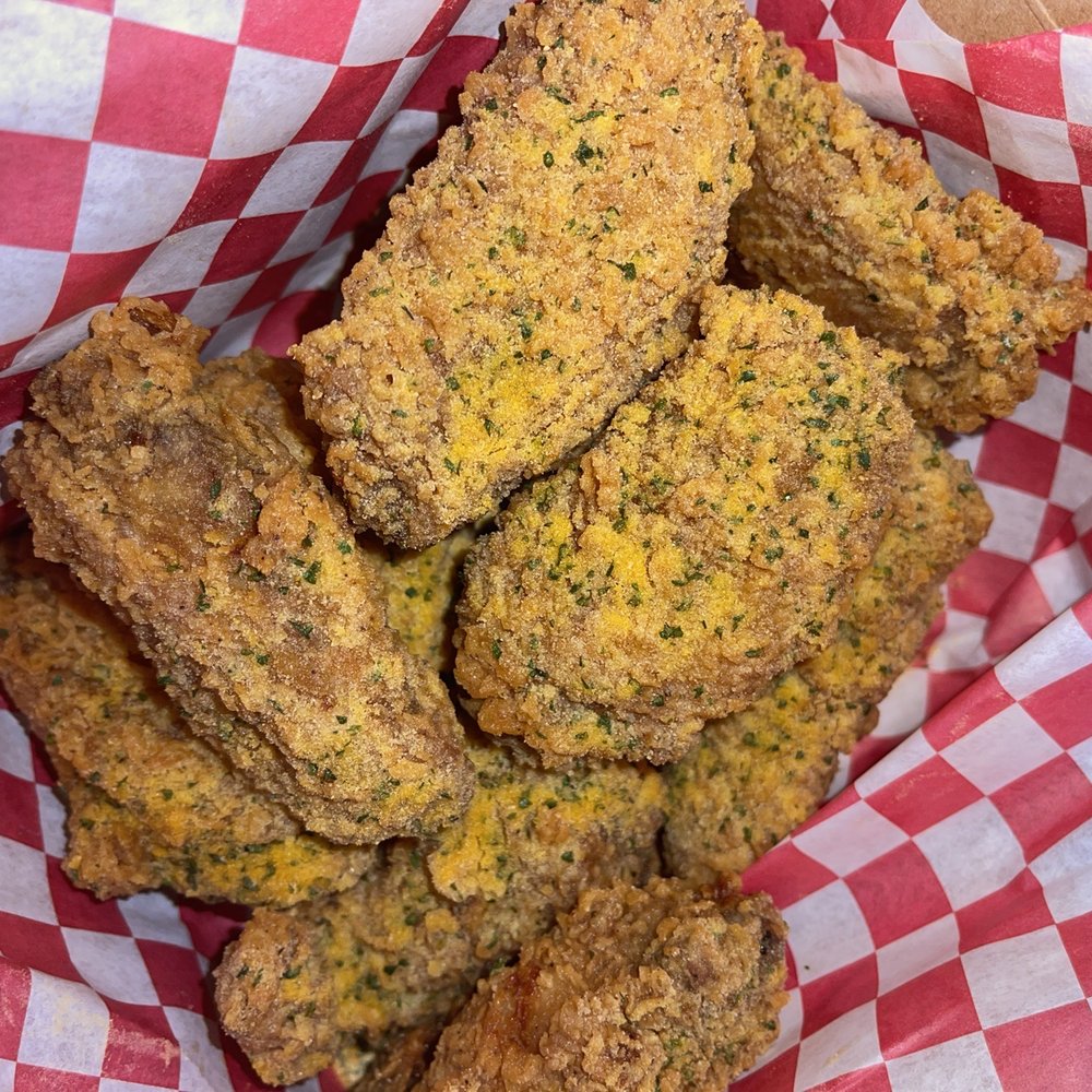 Von's Chicken - Kahului - Crispy garlic chicken - Chicken Shop Near Me - Kahului, Hawaii