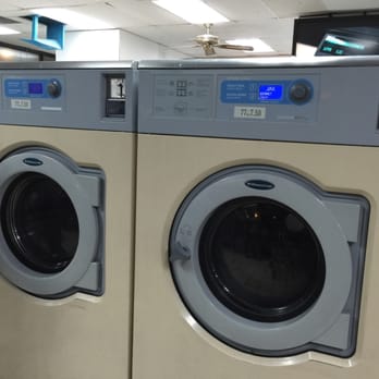 24 Hours Laundromat - Clean huge washers available - Laundromat Near Me - Las Vegas, Nevada 24 Hours Laundromat - Clean huge washers available - Laundromat Near Me - Las Vegas, Nevada