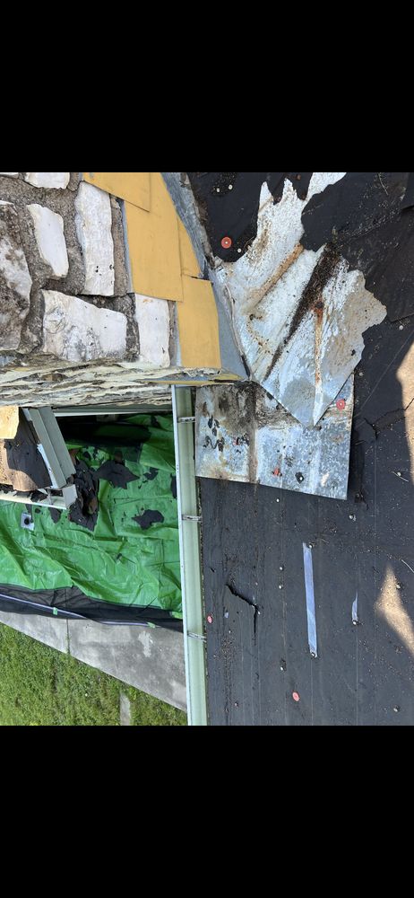 Slide of CXR Roofing