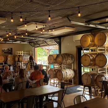 Cedar Creek Winery - Wineries Near Me - Martinsville, Indiana Cedar Creek Winery - Wineries Near Me - Martinsville, Indiana
