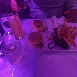 Franklin Social NY - Mini chicken sliders, tequila cocktail