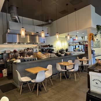 Cafe Rowan - Open style kitchen concept - Breakfast & Brunch Near Me - Portland, Oregon Cafe Rowan - Open style kitchen concept - Breakfast & Brunch Near Me - Portland, Oregon
