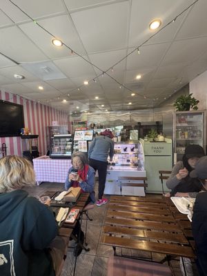 Jiro Cafe & Bakery by null