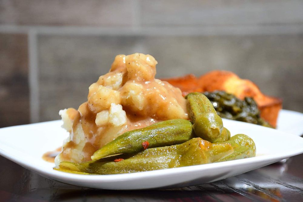 SOUTHERN HANDS HOMESTYLE COOKING Updated August 2024 3624 Austin