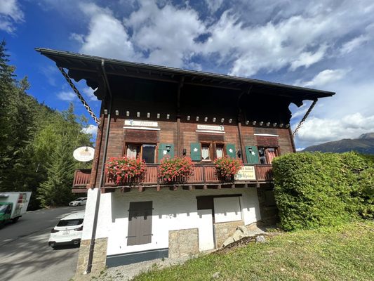 Alpina Eclectic Hotel & Spa by null