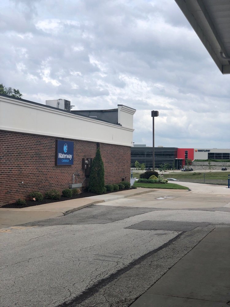 WATERWAY CARWASH 16 Photos & 36 Reviews 11988 Westline Ind Dr