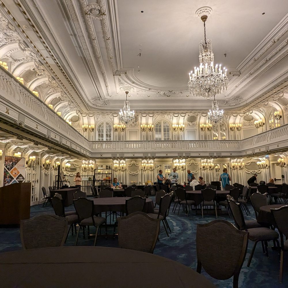 TOP 10 BEST B&b near South Loop, Chicago, IL 60605 - Updated 2026 - Yelp