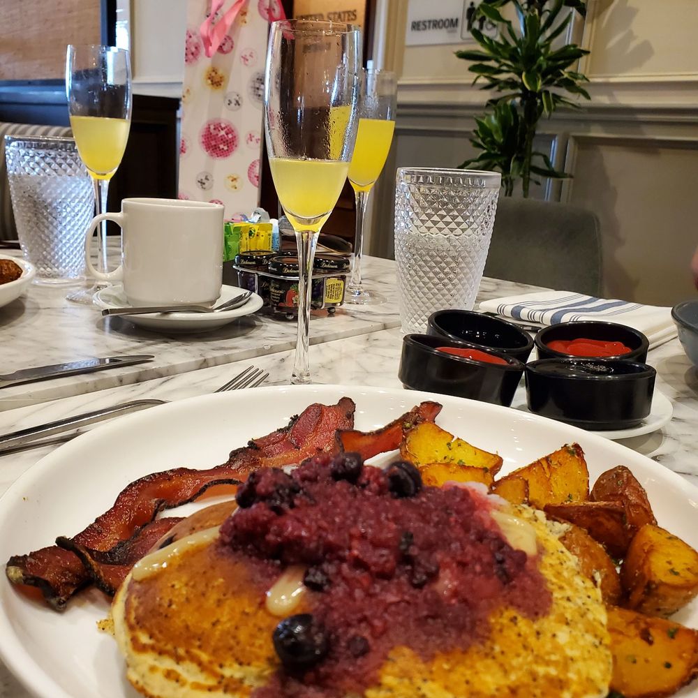 Sal Rosa - Poppy seed pancakes and bottomless mimosas - Breakfast & Brunch Near Me - Tampa, Florida Sal Rosa - Poppy seed pancakes and bottomless mimosas - Breakfast & Brunch Near Me - Tampa, Florida