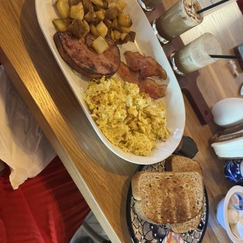 Hacienda Azul - Breakfast & Brunch Near Me - Tucson, Arizona