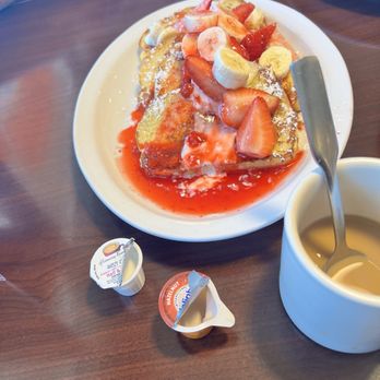 Village Inn - Strawberry  waffles - Breakfast & Brunch Near Me - St Cloud, Florida