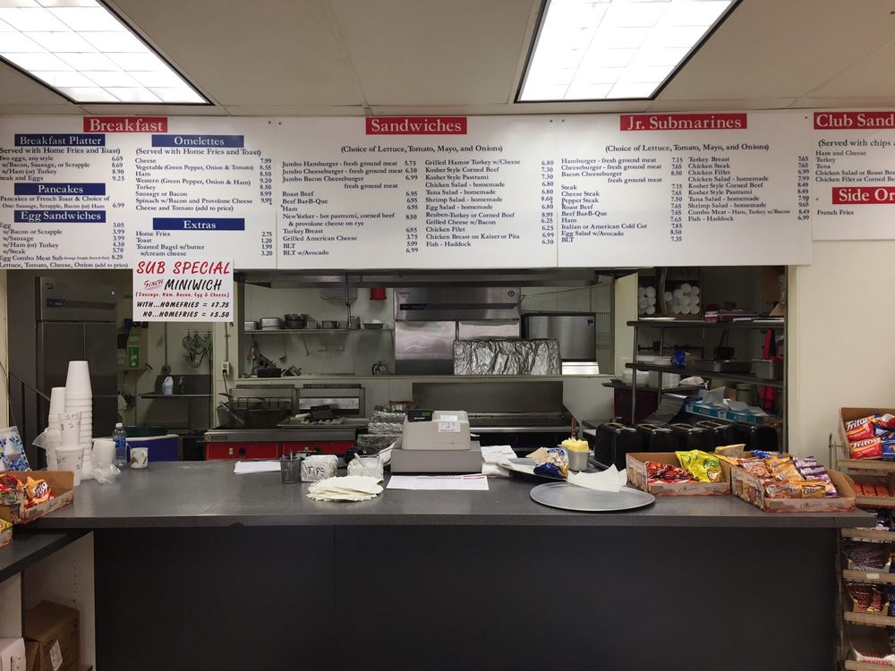 Sue's Deli Logo