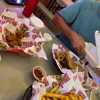 Circle M Crawfish - Cajun cheese curds, catfish & shrimp with fries - Cajun/Creole Near Me - Big Sandy, Texas