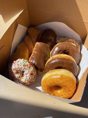 B.C's Donuts by null