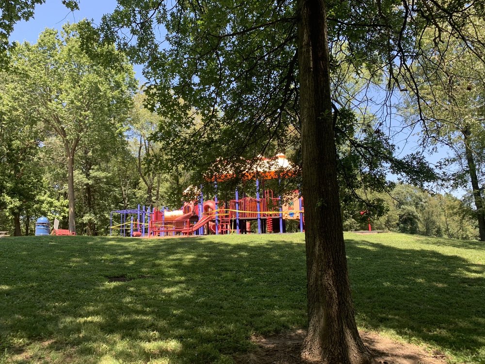 ENDICOTT PARK Updated June 2024 2935 Endicott Ave, Saint Louis