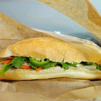 Bella Banh Mi Cafe - Chx banh mi - Sandwiches Near Me - Honolulu, Hawaii