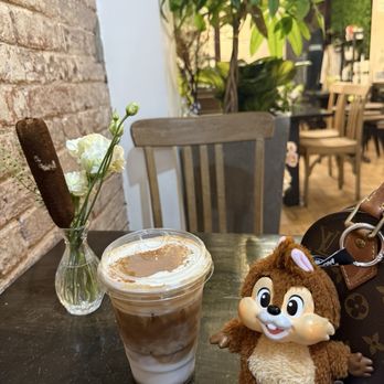 Cafe Atelier - Desserts Near Me - New York, New York