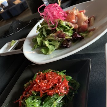 Kaviar Restaurants - Pasadena - Seaweed salad and Salmon sashimi - Sushi Bars Near Me - Pasadena, California