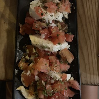 Alfalfa - Caprese - Tapas Bars Near Me - Seville, SE
