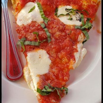 Bertucci's Italian Restaurant - Follow TheTipsyFoodie2015 The best margarita pizza around! - Italian Near Me - Mansfield, Massachusetts Bertucci's Italian Restaurant - Follow TheTipsyFoodie2015 The best margarita pizza around! - Italian Near Me - Mansfield, Massachusetts