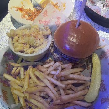 Bubba's 33 - South of the border burger - American Near Me - Killeen, Texas