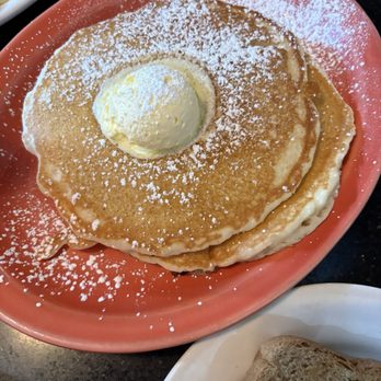 Crest Cafe - Breakfast & Brunch Near Me - Riverside, California