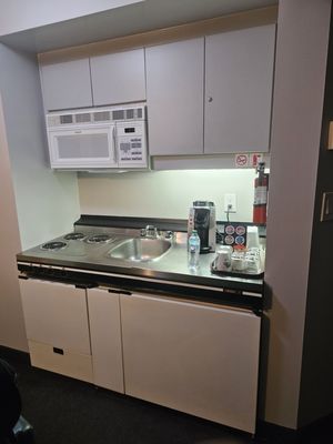 Rosedale on Robson Suite Hotel by null