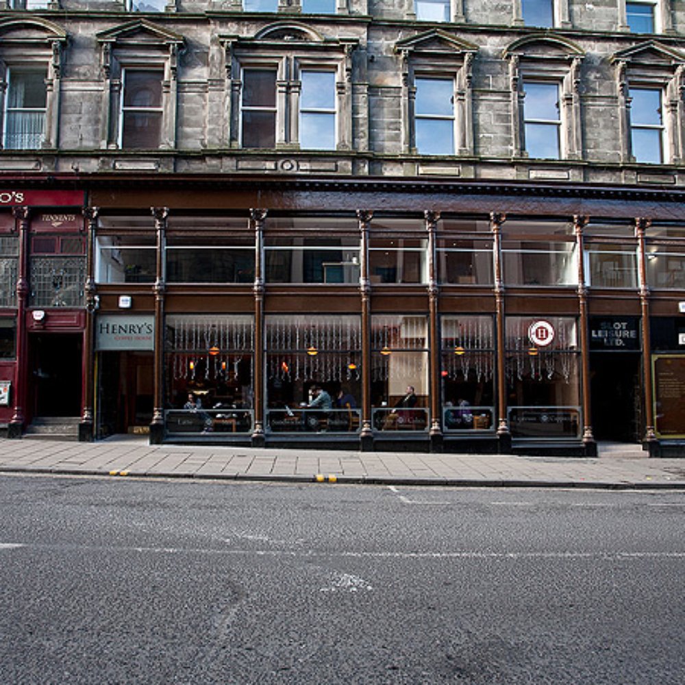 Henry's Coffee House - Coffee & Tea Near Me - Dundee, DND