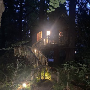TreeHouse Point - Bed & Breakfast Near Me - Issaquah, Washington TreeHouse Point - Bed & Breakfast Near Me - Issaquah, Washington