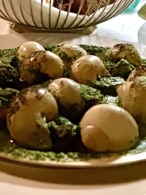 L'Escargot Restaurant by null