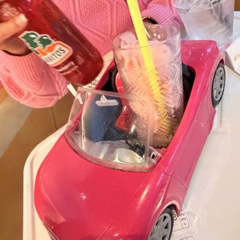 Malibu Barbie Cafe - Cafes Near Me - Las Vegas, Nevada
