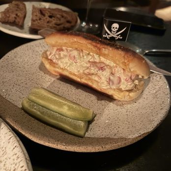 Smithereens - The BEST Lobster Roll in the Northeast - Desserts Near Me - New York, New York