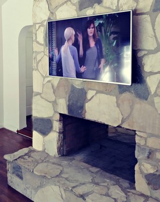 Professional TV Mounting Service - We install all kinds of wall mounts and TVs. Professional TV Mounting Service - We install all kinds of wall mounts and TVs.
